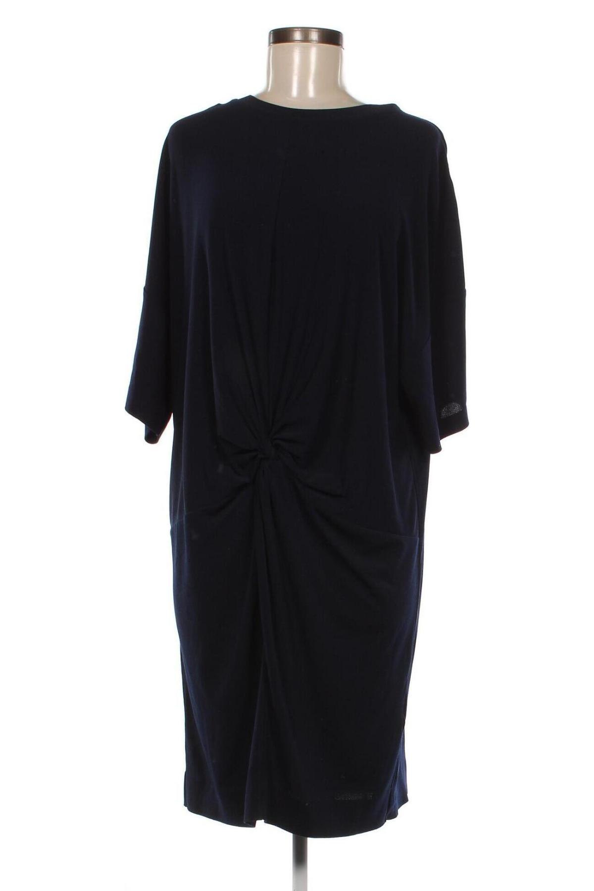 Kleid By Malene Birger, Größe S, Farbe Blau, Preis 102,29 €