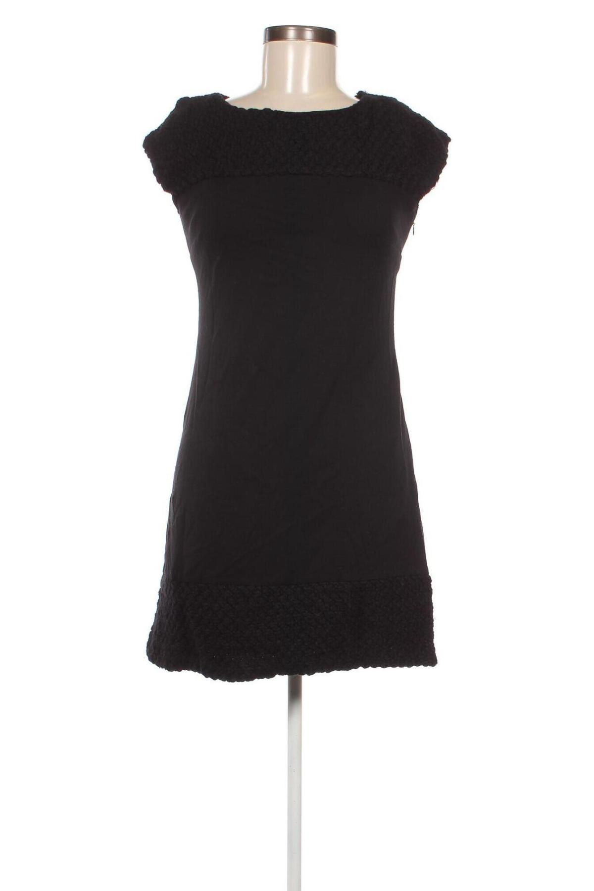 Šaty  Formul@, Velikost M, Barva Černá, Cena  139,00 Kč