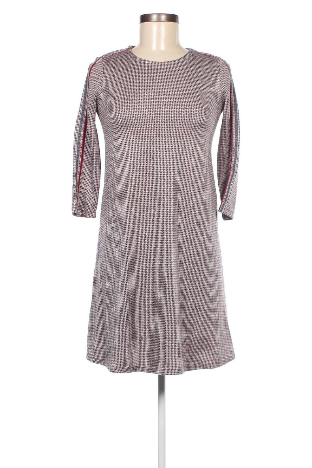 Kleid Pimkie, Größe XS, Farbe Mehrfarbig, Preis 3,03 €