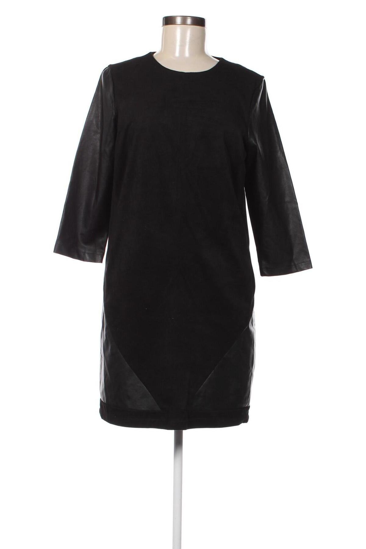 Rochie Vero Moda, Mărime S, Culoare Negru, Preț 51,00 Lei