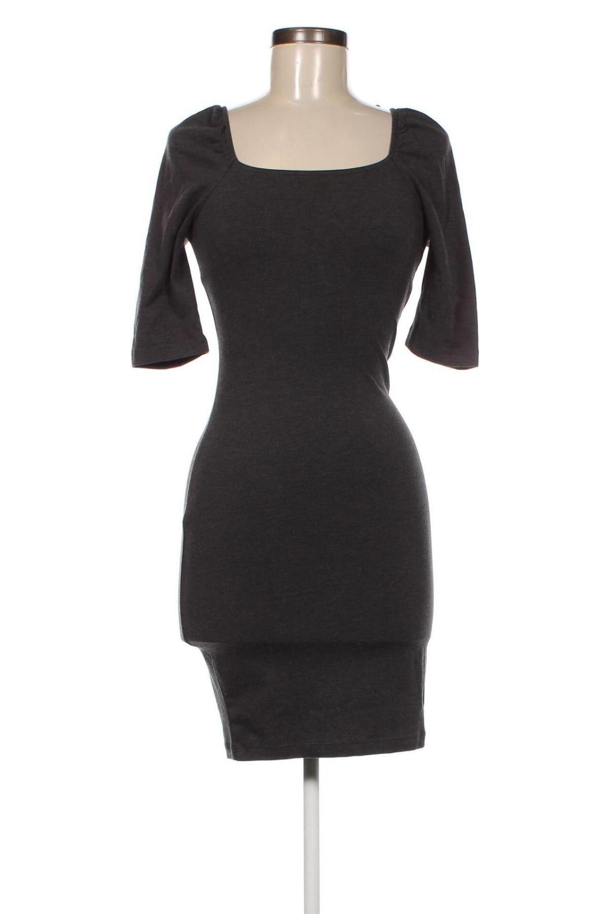 Kleid Vero Moda, Größe XS, Farbe Grau, Preis 4,18 €
