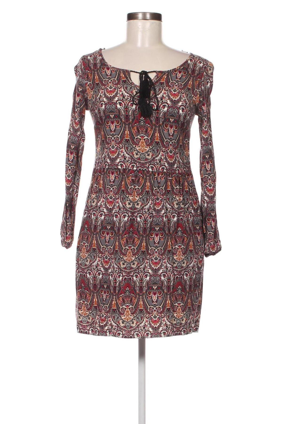 Šaty  Yfl Reserved, Velikost S, Barva Vícebarevné, Cena  462,00 Kč