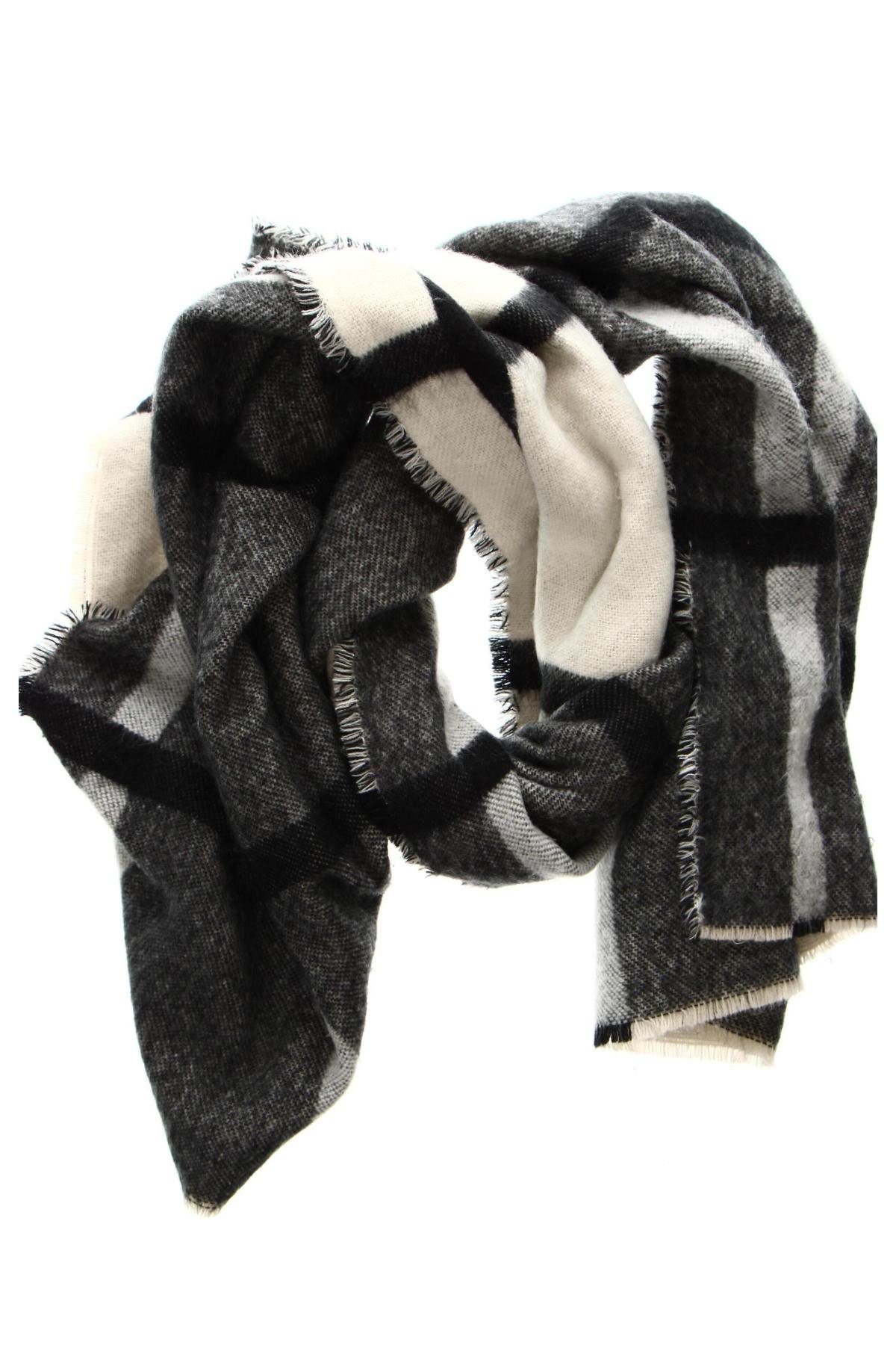 Schal, Farbe Grau, Preis € 3,19