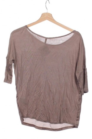  United Colors Of Benetton, Größe XS, Farbe Braun, Preis 14,99 €