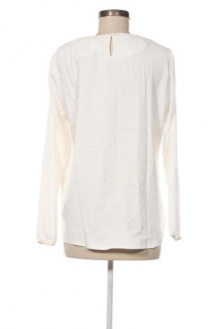 Damen Shirt Betty Barclay, Größe M, Farbe Weiß, Preis 65,99 €