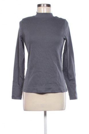 Damen Shirt Christian Berg, Größe M, Farbe Grau, Preis 37,99 €