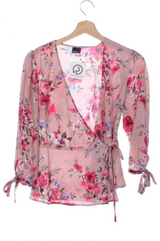 Damen Shirt Gina Tricot, Größe XS, Farbe Mehrfarbig, Preis € 5,99