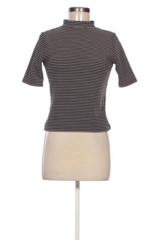 Bluzka damska H&M Divided, Rozmiar M, Kolor Kolorowy, Cena 9,99 zł