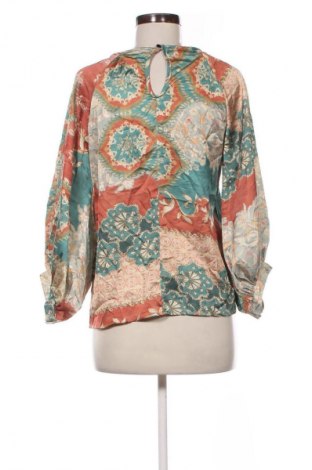 Damen Shirt NEW COLLECTION, Größe S, Farbe Mehrfarbig, Preis 9,99 €