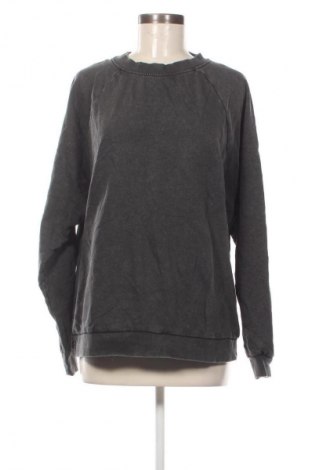 Damen Shirt ONLY Carmakoma, Größe L, Farbe Grau, Preis 9,99 €