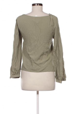 Damen Shirt Pull&Bear, Größe S, Farbe Grün, Preis € 5,99