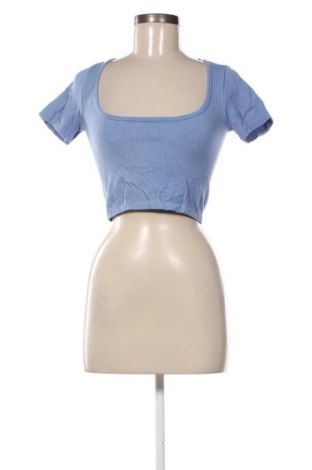 Damen Shirt Stradivarius, Größe M, Farbe Blau, Preis 5,99 €