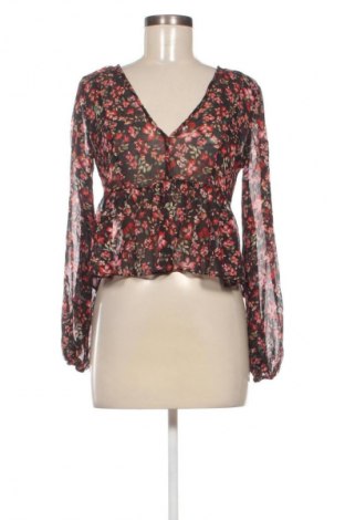 Dámská halenka Stradivarius, Velikost S, Barva Vícebarevné, Cena  69,00 Kč
