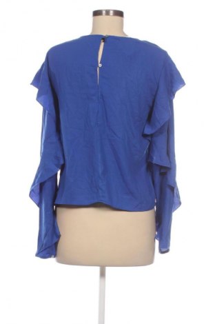 Damen Shirt Stradivarius, Größe M, Farbe Blau, Preis € 5,99