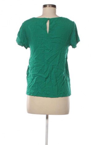 Damen Shirt VILA, Größe S, Farbe Grün, Preis 27,99 €