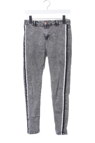 Damen Jeans Bershka, Größe S, Farbe Grau, Preis € 20,99