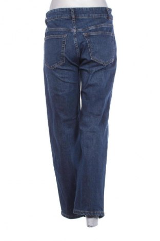 Damen Jeans Christian Berg, Größe M, Farbe Blau, Preis 46,99 €