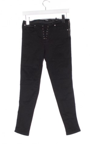 Blugi de femei Guess, Mărime M, Culoare Negru, Preț 198,99 Lei