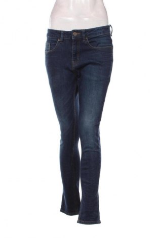 Damskie jeansy Pull&Bear, Rozmiar M, Kolor Niebieski, Cena 33,99 zł