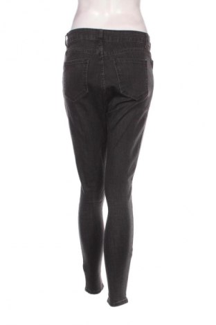 Damen Jeans SHEIN, Größe M, Farbe Schwarz, Preis 3,99 €