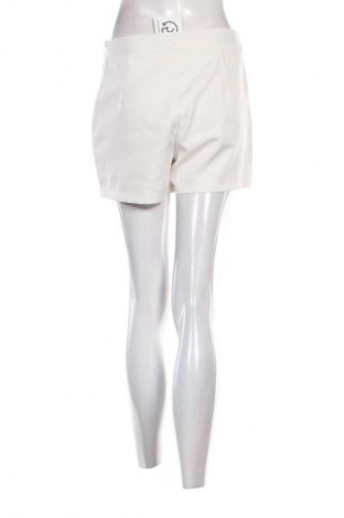 Damen Shorts J.stars, Größe S, Farbe Weiß, Preis € 3,99