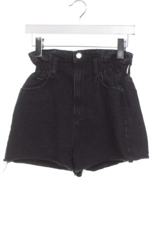 Pantaloni scurți de femei Sinsay, Mărime XS, Culoare Negru, Preț 33,99 Lei