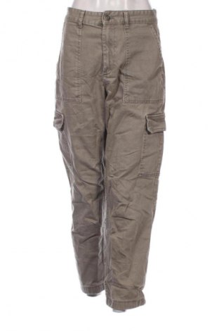 Damenhose Bershka, Größe M, Farbe Beige, Preis € 20,99