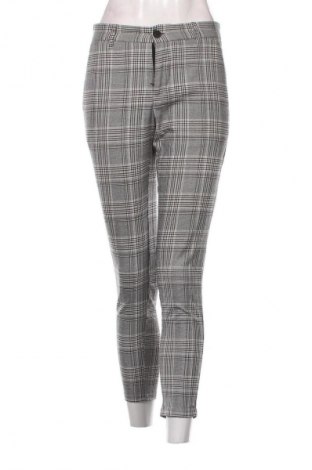 Damenhose Bershka, Größe S, Farbe Mehrfarbig, Preis € 3,99