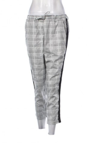 Damenhose Bpc Bonprix Collection, Größe M, Farbe Mehrfarbig, Preis 6,99 €