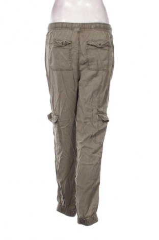 Damenhose C&C, Größe M, Farbe Grün, Preis € 4,99