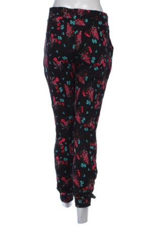 Pantaloni de femei Elle Nor, Mărime S, Culoare Multicolor, Preț 90,99 Lei