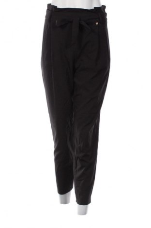 Damenhose Kocca, Größe M, Farbe Schwarz, Preis 17,99 €