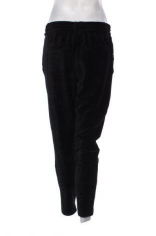 Pantaloni de femei ONLY, Mărime M, Culoare Negru, Preț 35,99 Lei