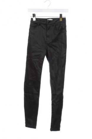 Damenhose Pull&Bear, Größe XS, Farbe Schwarz, Preis 7,99 €