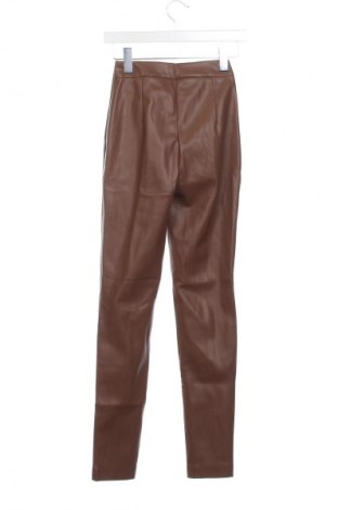 Pantaloni de femei Reserved, Mărime XS, Culoare Maro, Preț 89,29 Lei