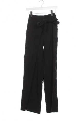 Pantaloni de femei Reserved, Mărime XXS, Culoare Negru, Preț 44,99 Lei