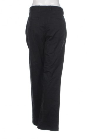 Damenhose Review, Größe M, Farbe Schwarz, Preis 56,99 €