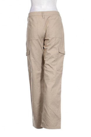 Damenhose Review, Größe M, Farbe Beige, Preis 56,99 €