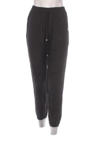 Damenhose SHEIN, Größe S, Farbe Schwarz, Preis 11,99 €