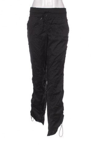 Pantaloni trening de femei Diadora, Mărime M, Culoare Negru, Preț 117,99 Lei