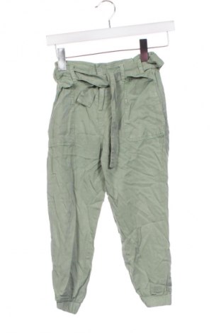 Pantaloni pentru copii Blu Kids, Mărime 4-5y/ 110-116 cm, Culoare Verde, Preț 27,99 Lei