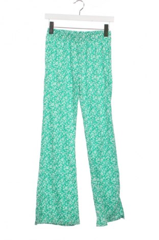 Pantaloni pentru copii C&A, Mărime 14-15y/ 168-170 cm, Culoare Multicolor, Preț 34,99 Lei