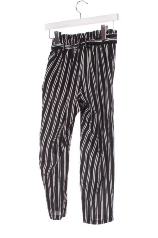 Pantaloni pentru copii Lindex, Mărime 8-9y/ 134-140 cm, Culoare Multicolor, Preț 27,99 Lei