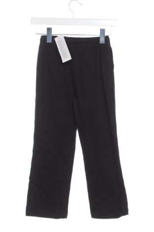 Pantaloni de trening, pentru copii Bekkin, Mărime 5-6y/ 116-122 cm, Culoare Negru, Preț 118,75 Lei