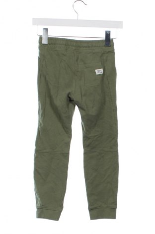 Pantaloni de trening, pentru copii Blu Kids, Mărime 7-8y/ 128-134 cm, Culoare Verde, Preț 39,99 Lei