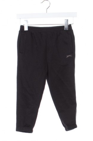 Kinder Sporthose Slazenger, Größe 4-5y/ 110-116 cm, Farbe Schwarz, Preis 9,99 €