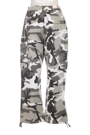 Herrenhose Redefined Rebel, Größe XL, Farbe Mehrfarbig, Preis 65,99 €