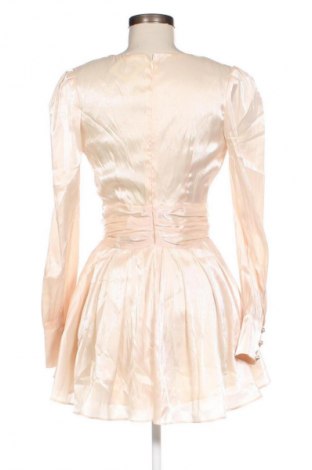 Kleid Unbranded, Größe M, Farbe Ecru, Preis 20,99 €