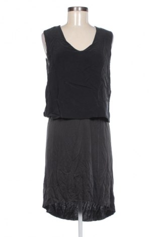 Kleid AllSaints, Größe S, Farbe Grau, Preis € 45,99