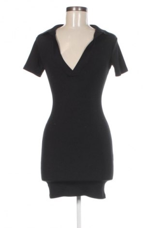 Kleid Bershka, Größe S, Farbe Schwarz, Preis 12,99 €